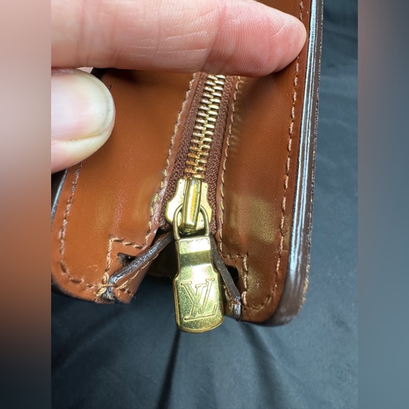 Louis Vuitton LV Monogram Canvas Pochette Homme Clutch Bag - Picture 8 of 16